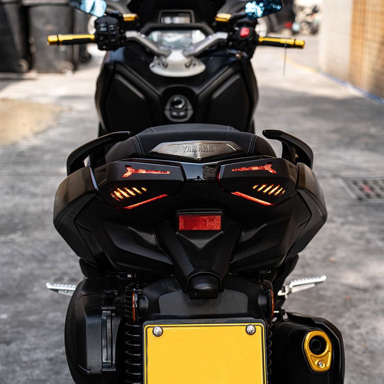 Yamaha Xmax Techmax 250/300 2023-2024 Stop Cam Koruma Aksesuar Kapak Seti